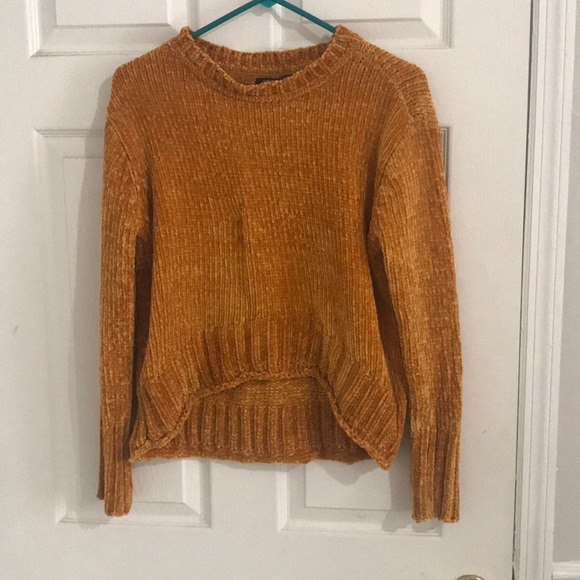 Romeo & Juliet Couture Sweaters - Romeo & Juliet | Sweater